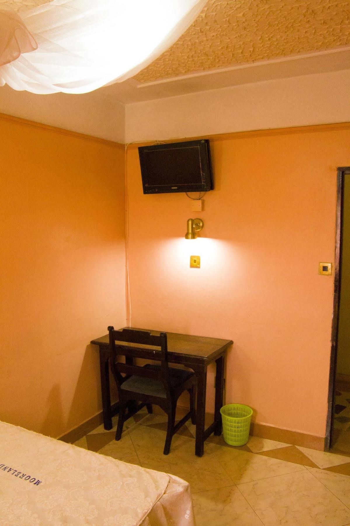 Mooreland Hotel Nairobi Exteriör bild